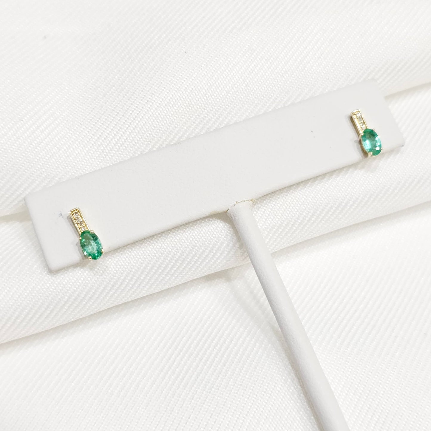 Aretes